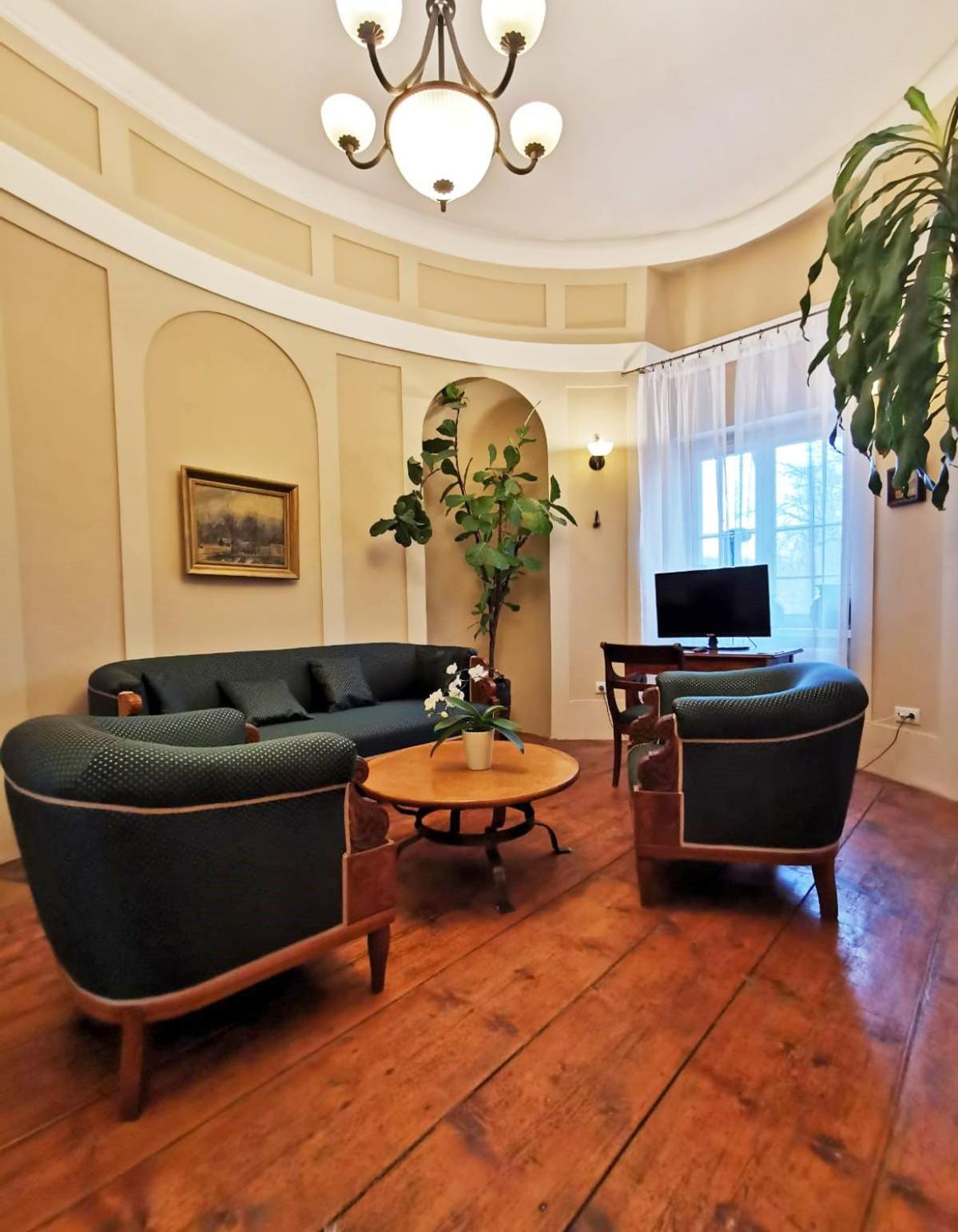 Apartamenty Ornamental Farm Bukowiec Bukowiec  Bagian luar foto